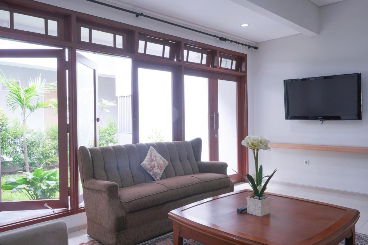 Mk House Tendean Jakarta Exterior foto